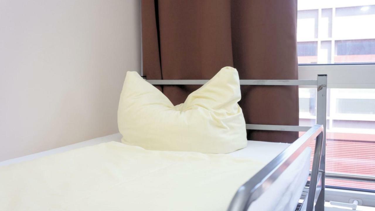 Low Budget Hostel Мюнхен Екстериор снимка